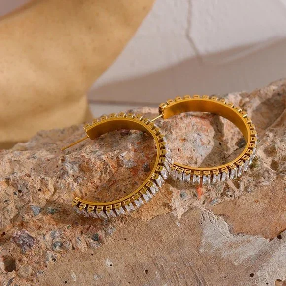 NEW 18K Gold Plated Baguette Diamond Round Hoop Earrings - Picture 5 of 9